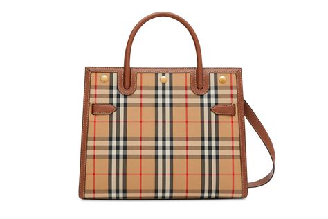 burberry archive logo tote bag|Burberry tote bag on succession.